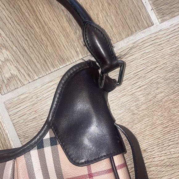 Burberry Purse - Picture 2 of 10